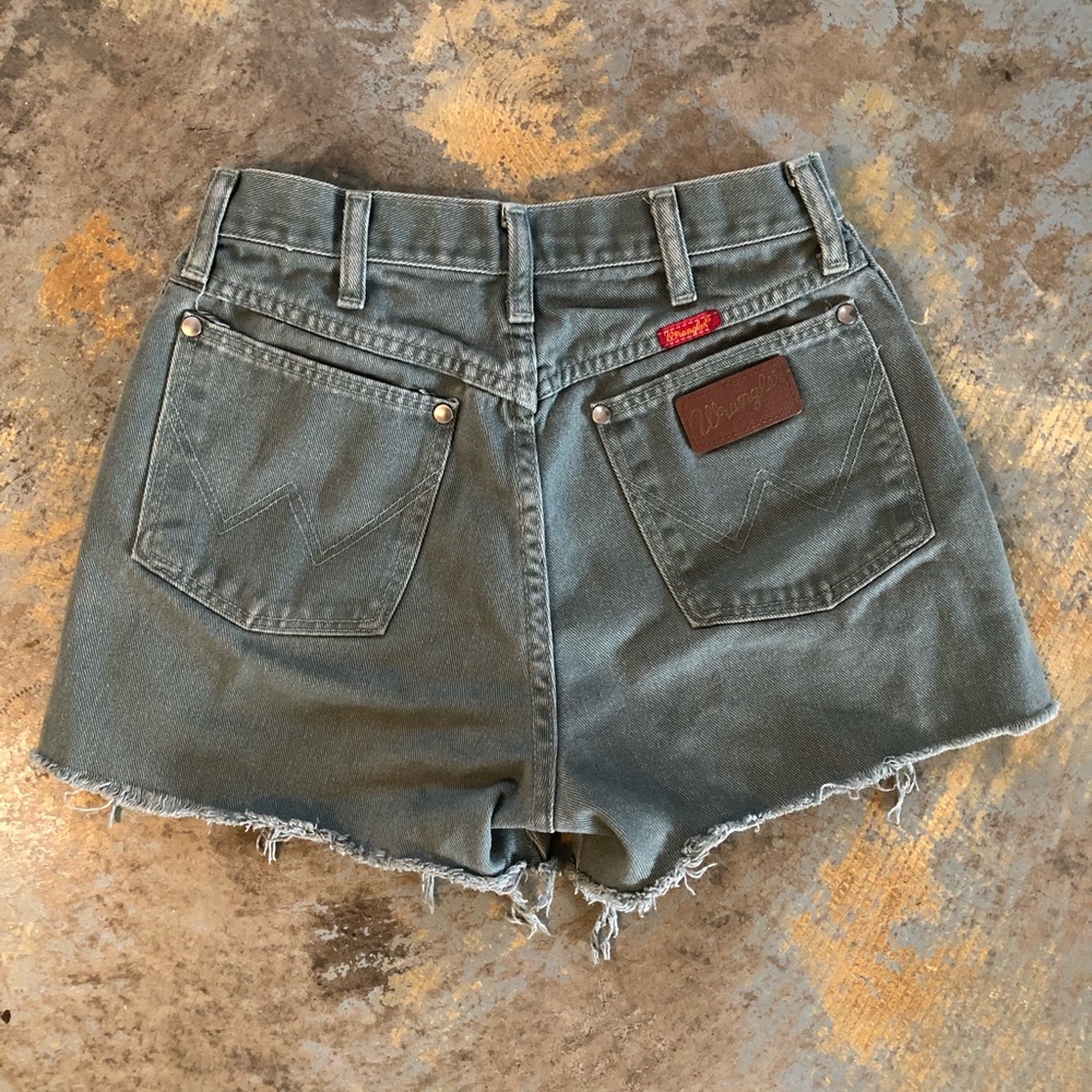 Vintage Wrangler cutoff shorts